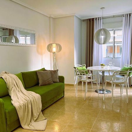 Holiday Suite Fragata Τορεβιέχα Εξωτερικό φωτογραφία