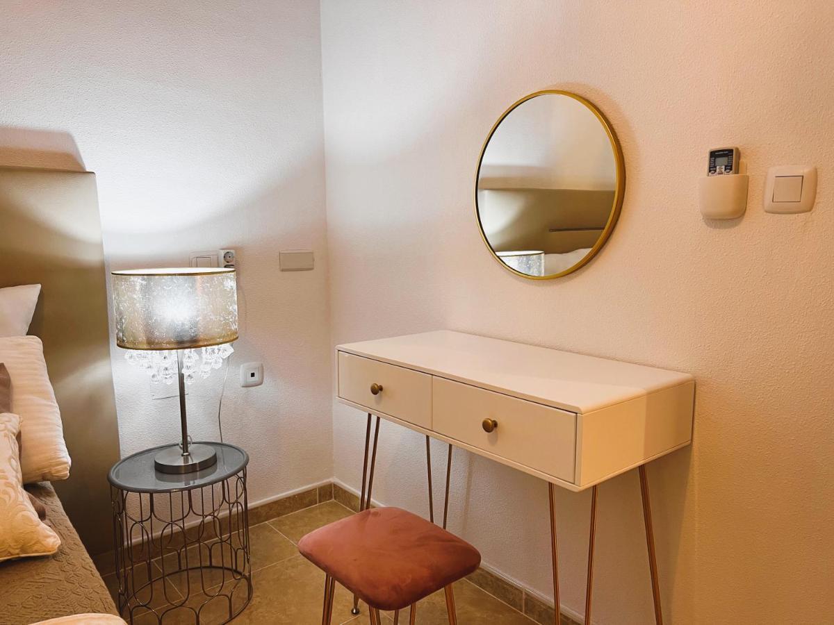 Holiday Suite Fragata Τορεβιέχα Εξωτερικό φωτογραφία