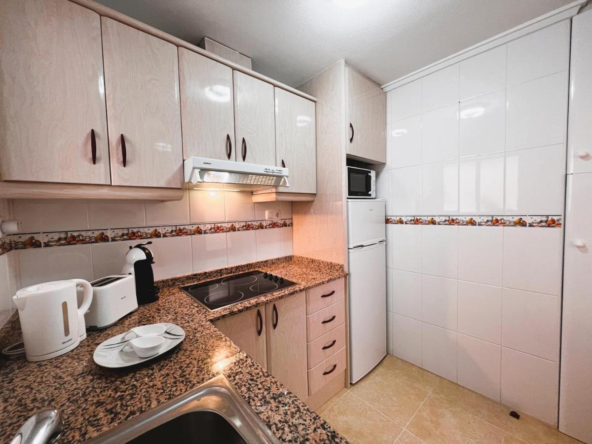 Holiday Suite Fragata Τορεβιέχα Εξωτερικό φωτογραφία