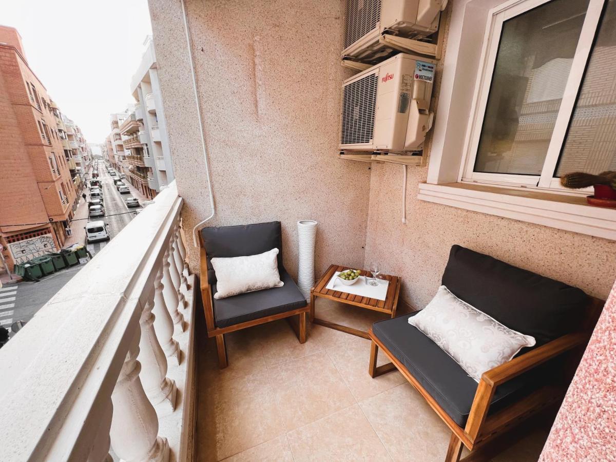 Holiday Suite Fragata Τορεβιέχα Εξωτερικό φωτογραφία
